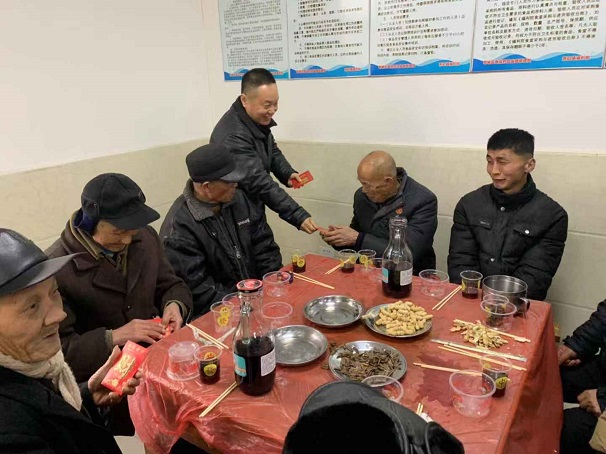 2019讓愛(ài)依舊，湖北昌利領(lǐng)導(dǎo)前往福利院慰問(wèn)